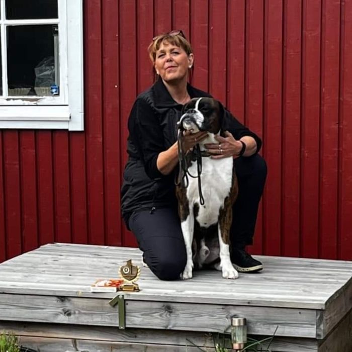 SÅ HILMLA STOLT OCH GLAD ATT VI NU ÄR UPPFLYTTADE TILL ELIT I SPÅR !